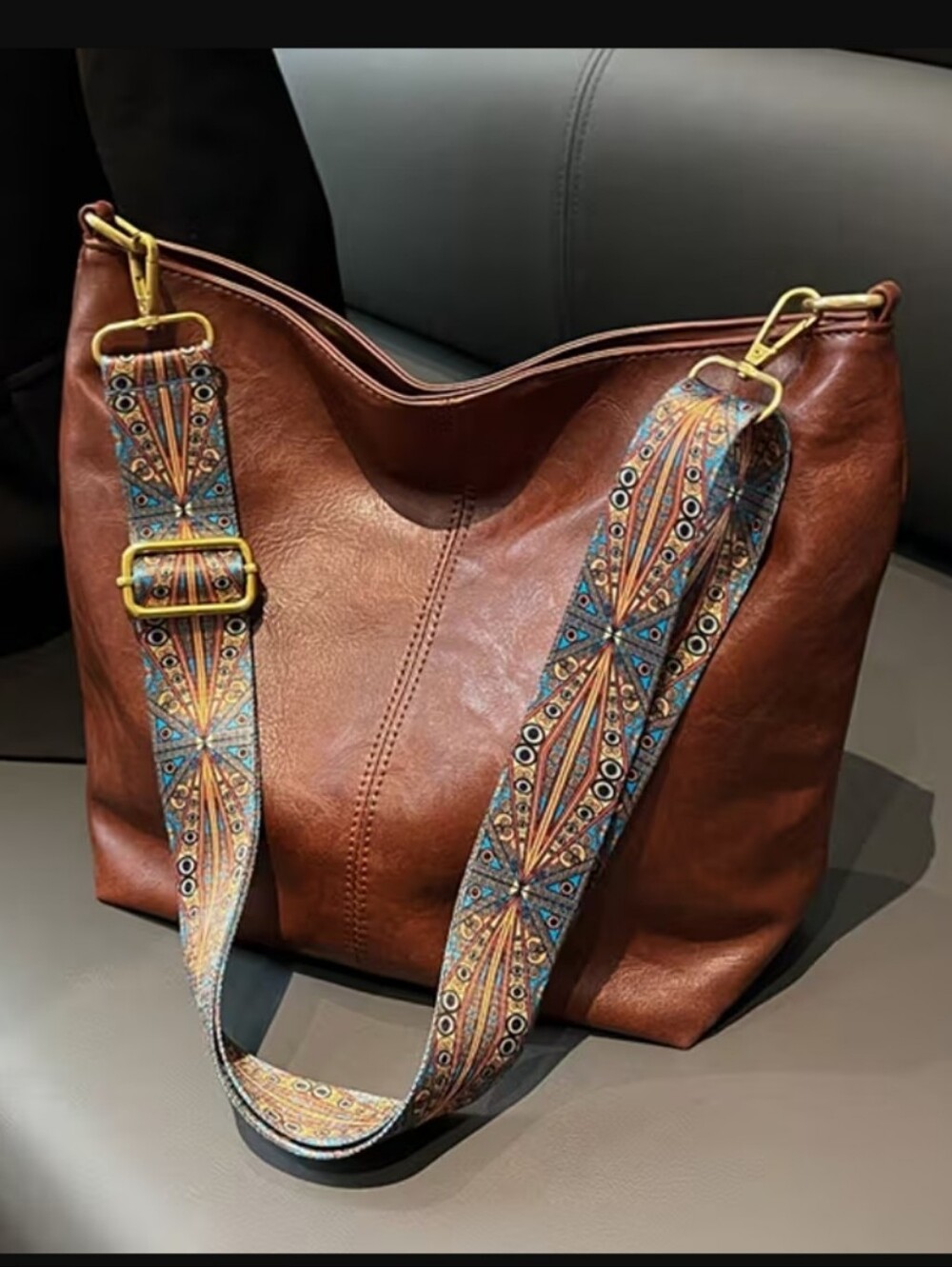 Vintage Style Small Brown Purse With Patterned Straps